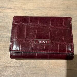 TUMI Burgundy Croc Embossed Leather Trifold Wallet Organizer ID Holder w/ Box